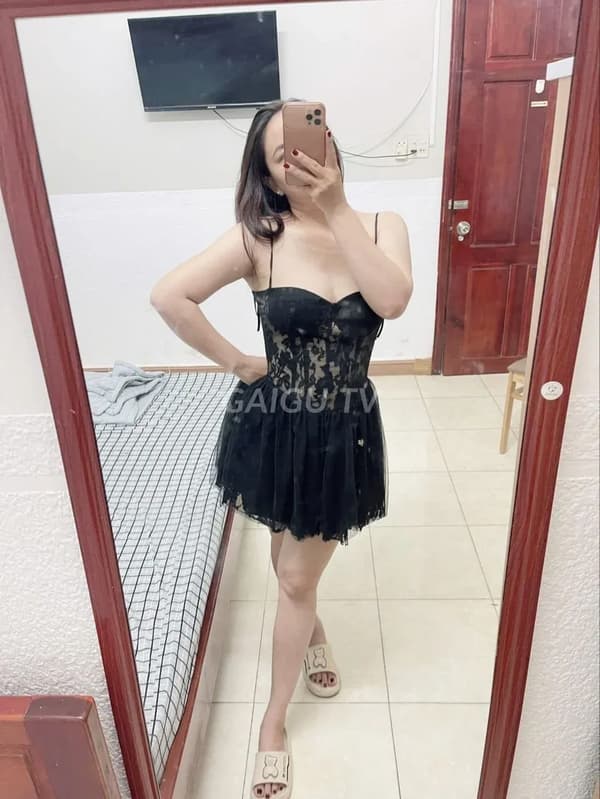 QUỲNH MY 400k Sơn Trà – BJ · HJ · 31 tuổi 13