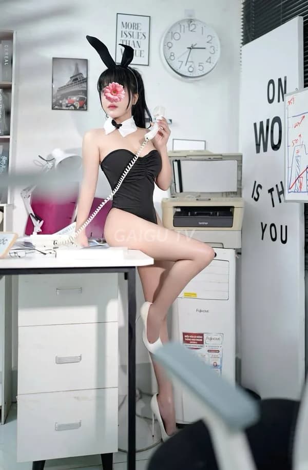 V I Bến Cát 400k, ngực to săn chắc mông cong doggy phê 8