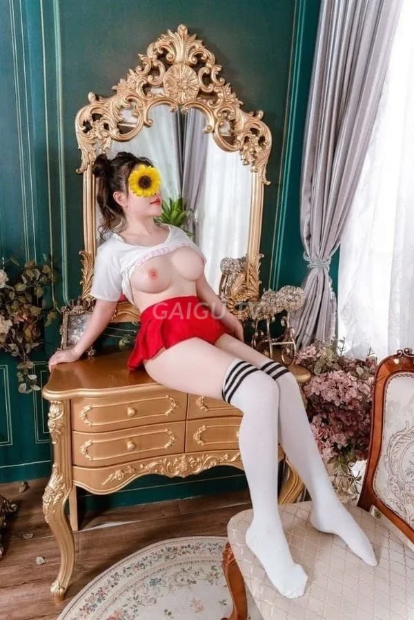 KHÁNH VÂN Cái Răng – 400k/shot 2