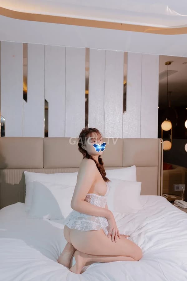 Quỳnh Trang 170cm Xinh Xắn, Ngọt Ngào, 400k Thủ Dầu Một – BJ · Qua đêm · 27 tuổi 5