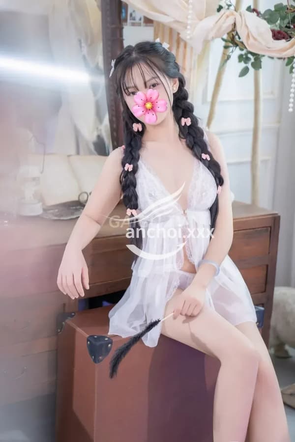 Tiểu Bối xinh sang nhẹ nhàng như người yêu 12