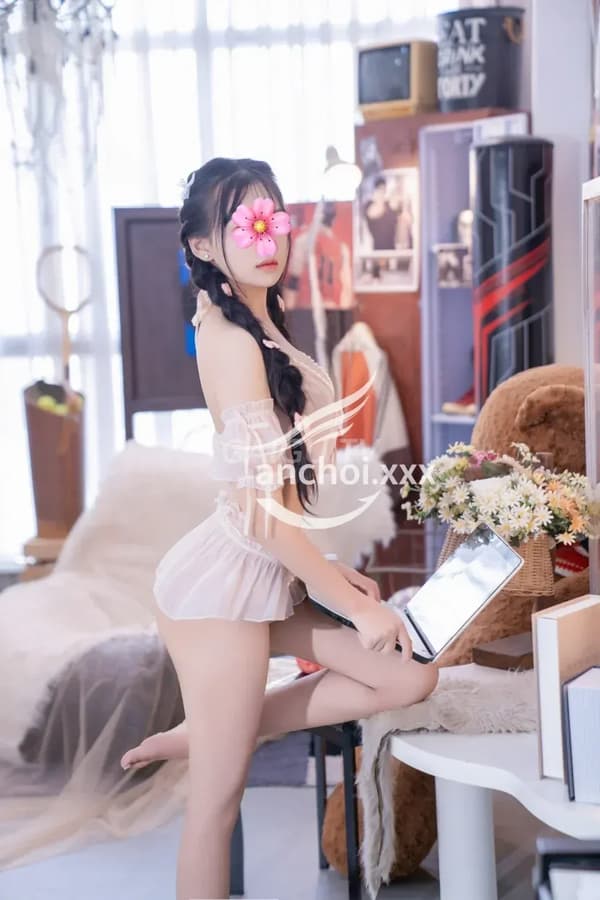 Tiểu Bối xinh sang nhẹ nhàng như người yêu 18
