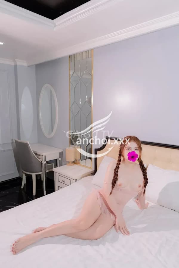 Bé Miền Tây xinh dâm mông cong vú to nhẹ nhàng như người yêu 3