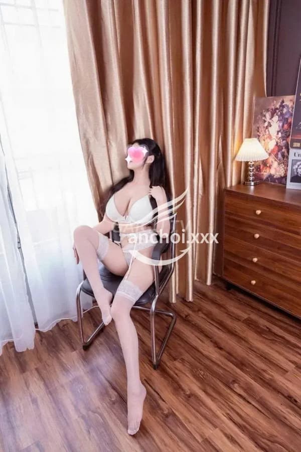 Gg hotgirl gương mặt V-Live cực kỳ xinh đẹp cuốn hút 6