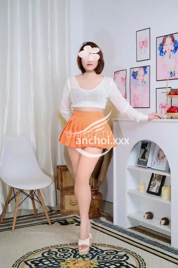 LI LI XINH DÂM NGOAN LÀM TÌNH CHUYÊN – gái gọi Thủ Đức giá 300k, BJ, C.I.A, 29 12
