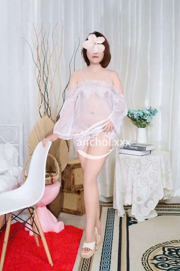LI LI XINH DÂM NGOAN LÀM TÌNH CHUYÊN – gái gọi Thủ Đức giá 300k, BJ, C.I.A, 29 13