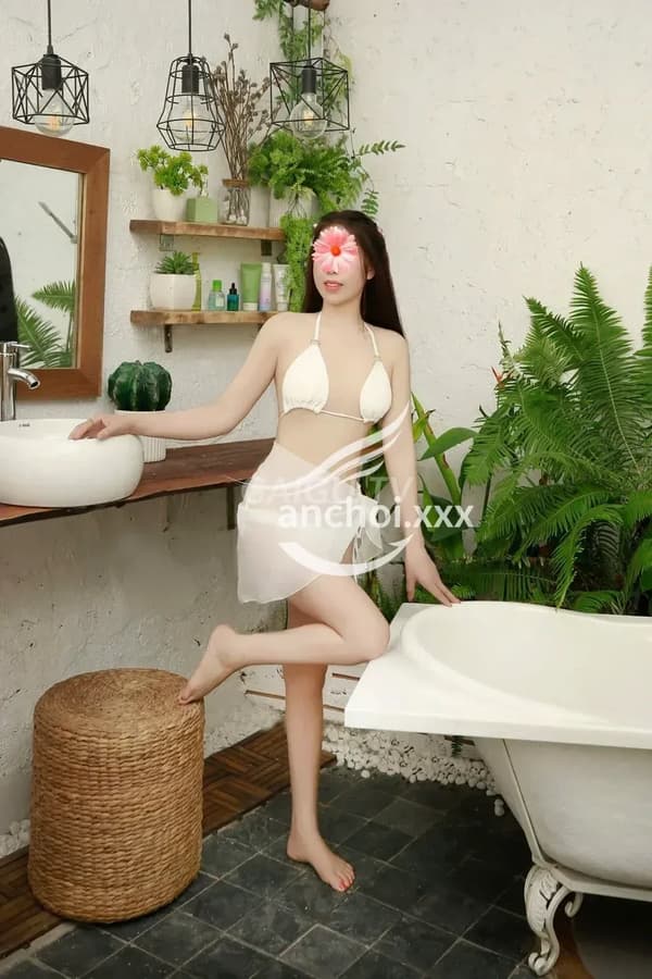 Ngọc Nhi chiều khách nhẹ nhàng như người yêu 5