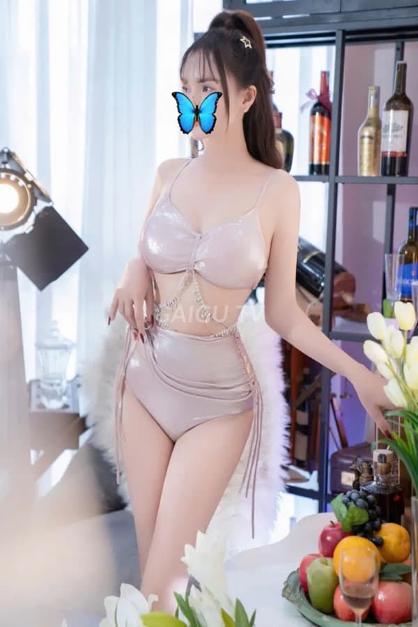 Linh Lan Gò Vấp 400k dáng đẹp ngọt ngào 8