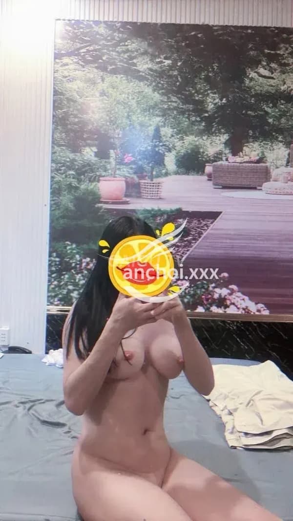 Nhã Kỳ dáng mảnh mai quyến rũ phục vụ ngọt ngào 6