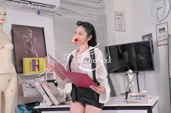 Hàng Cái Răng: Bé Miu 2k2 Xinh xắn Boddy ngon giá 600k 11