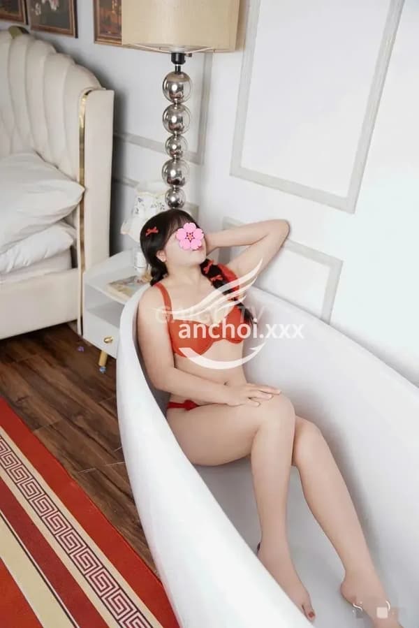 Diễm My Bình Tân 300k gái ngoan dâm vú to bím khít 3