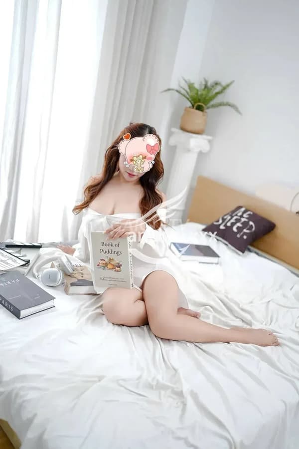 Gái gọi Tân Uyên Tuyết Nhi Gái dâm chiều khách, làm tình 300k 8