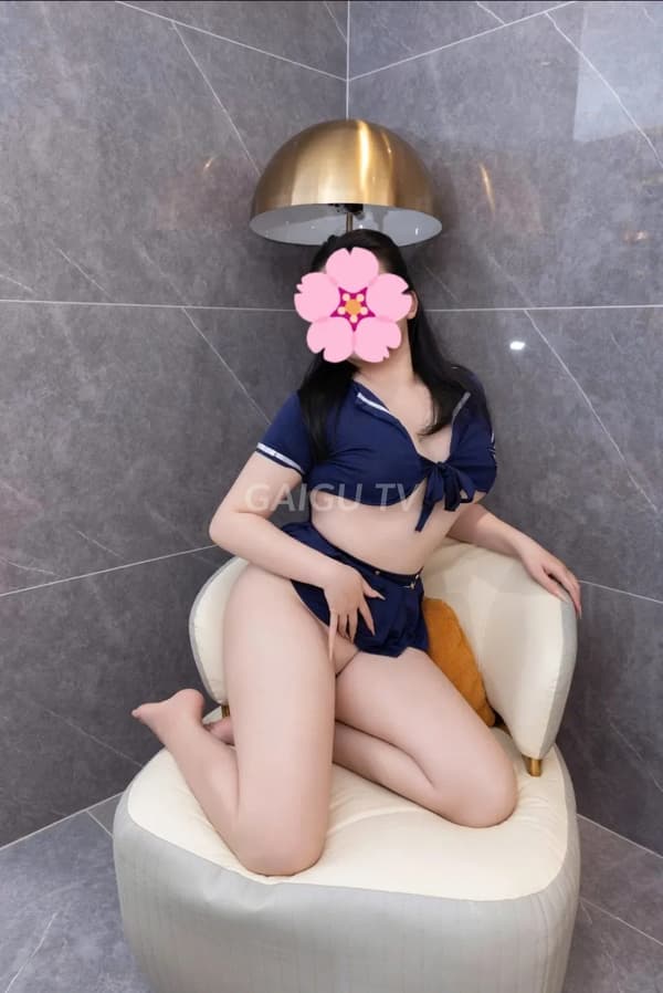 Phương Nhi 21t Nha Trang 400k cực ngon 6