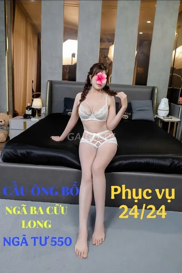 Hana nhiệt tình phục vụ nhẹ nhàng như người yêu 1
