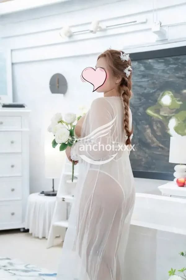 Ly Ly da trắng sáng mặt cực dâm phục vụ tình cảm nhiệt tình 6