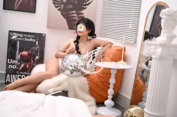 Kem Hotteen phục vụ dịu dàng như người yêu 13