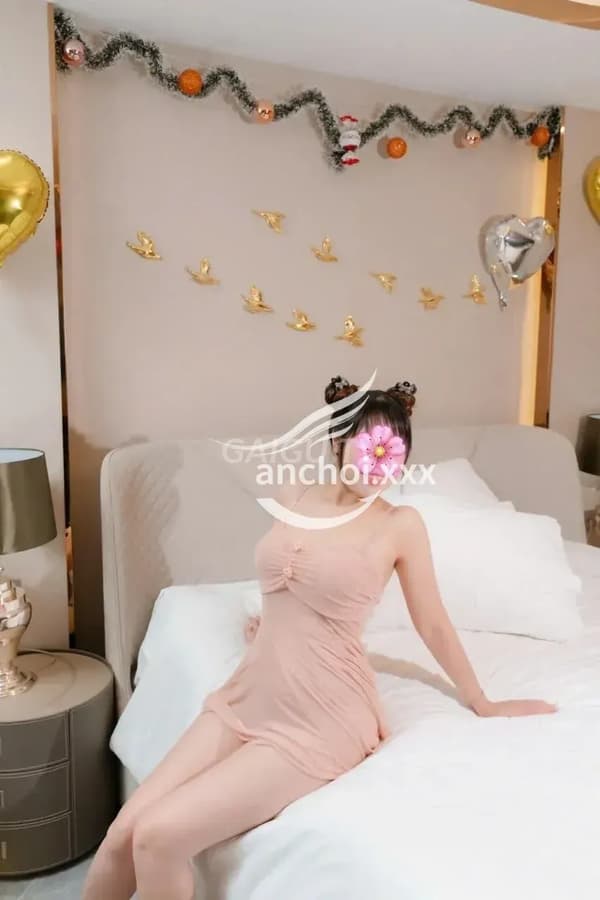 Nữ Kim Quận 8 Sài Gòn 200k gái xinh mặt nổi bật 18