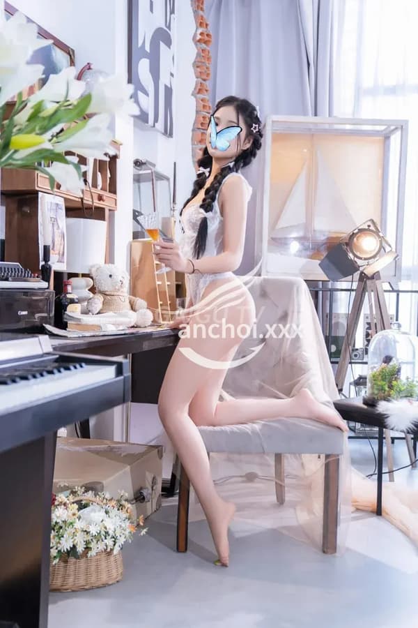 Sam da trắng dáng chuẩn chiều chuộng vui vẻ 16