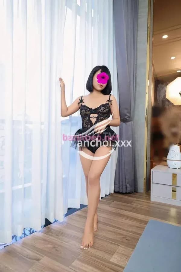 GÁI TÊN QUỲNH NHƯ NON TƠ XINH XẮN ĐÁNG Quận 12 – 600k/shot 9