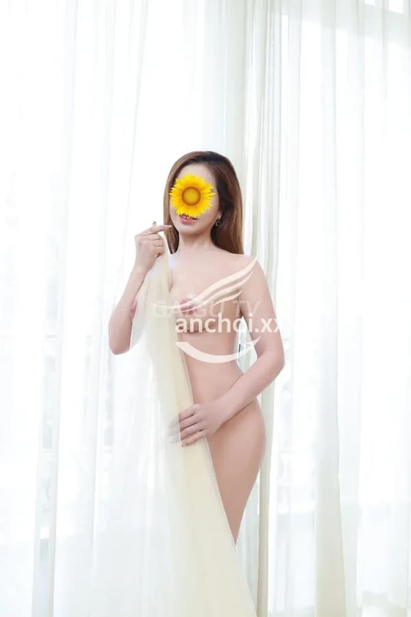 SAN SAN EM GÁI MÌNH DÂY VÚ TO TÌNH CẢM 300k Quận 8 – BJ · C.I.A · 42 tuổi 14