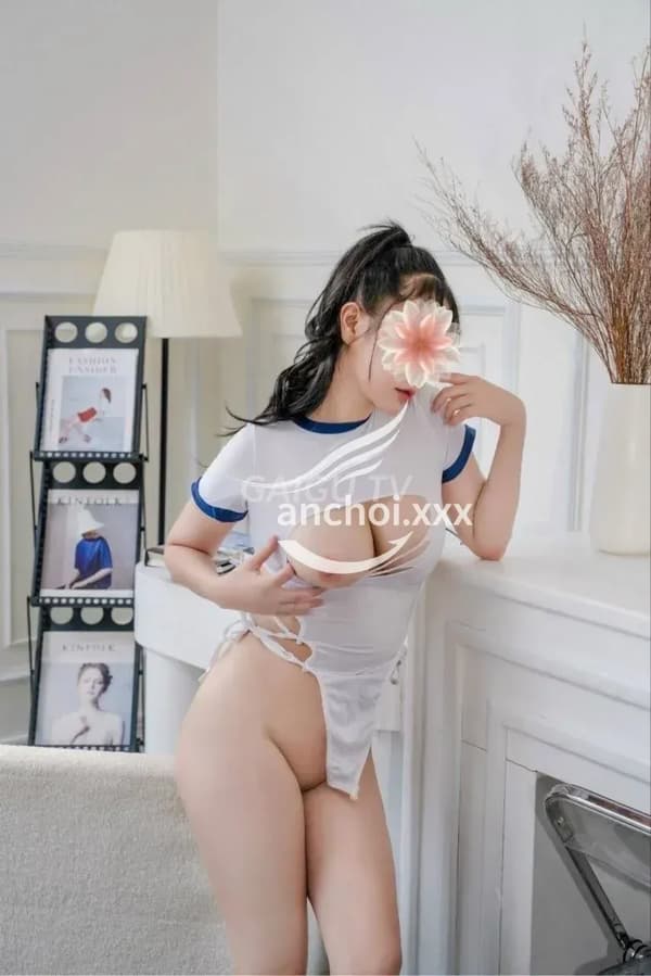 Gái gọi Quận 6 Bé Kẹo Da Trắng, Mặt Xynh, Chiều Khách 400k 7