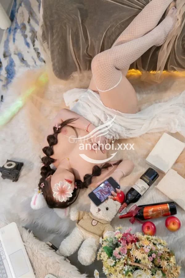 Em Phương Linh siu dâm nóng bỏng chiều khách hết mình 12
