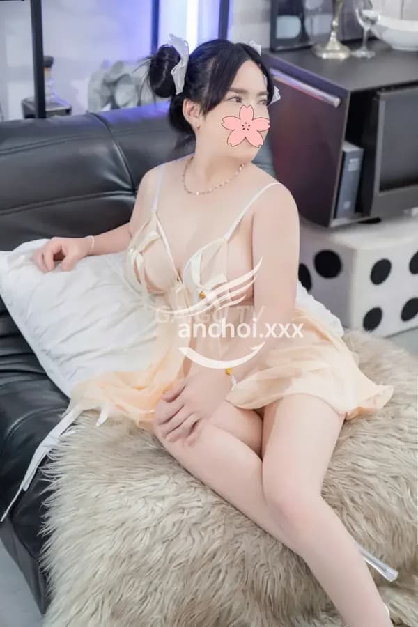 V I Tân Phú Sài Gòn 200k, mặt xinh dáng chuẩn 3