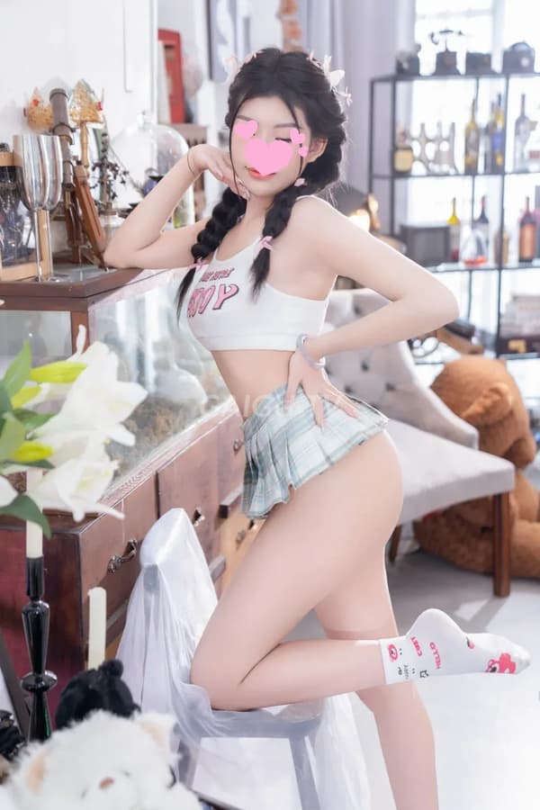 Ngọc Anh non tơ xinh tươi nhiệt tình chiều chuộng 5