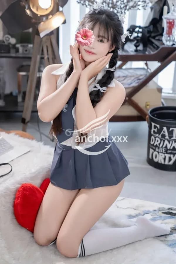 Clip Sex chiều khách dễ chịu như người yêu 9