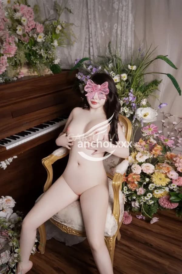 Linh linh baby girl mặt xinh vú to hàng Quận 10 điểm 10.0 – 500k/shot 4
