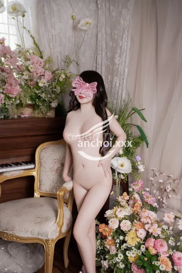 Linh linh baby girl mặt xinh vú to hàng Quận 10 điểm 10.0 – 500k/shot 5