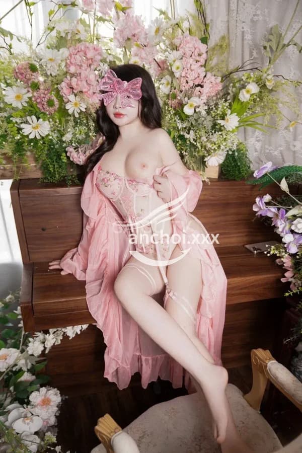 Linh linh baby girl mặt xinh vú to hàng Quận 10 điểm 10.0 – 500k/shot 11