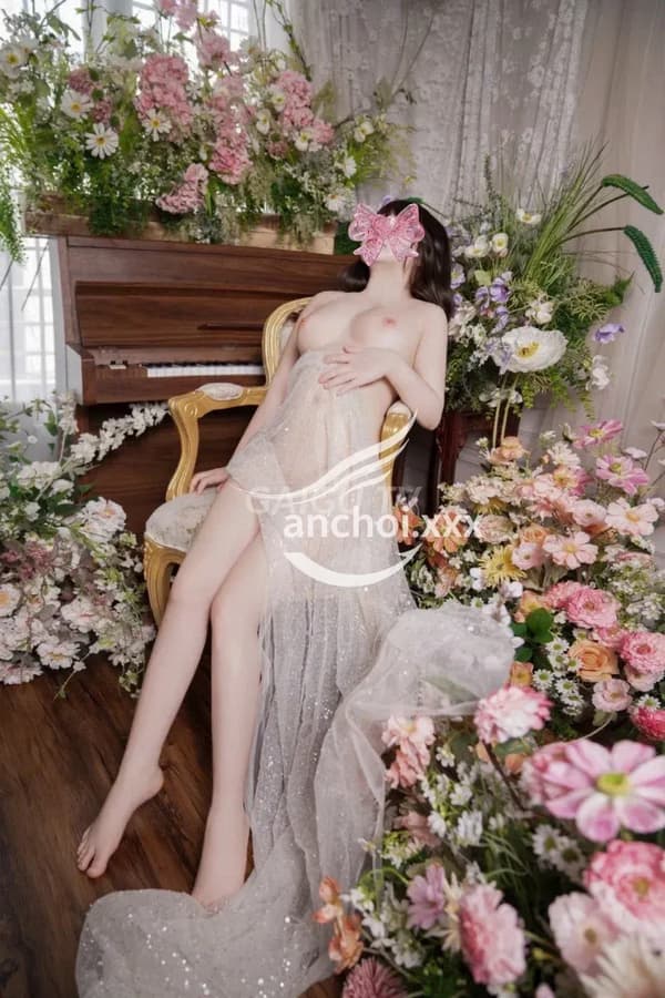 Linh linh baby girl mặt xinh vú to hàng Quận 10 điểm 10.0 – 500k/shot 15