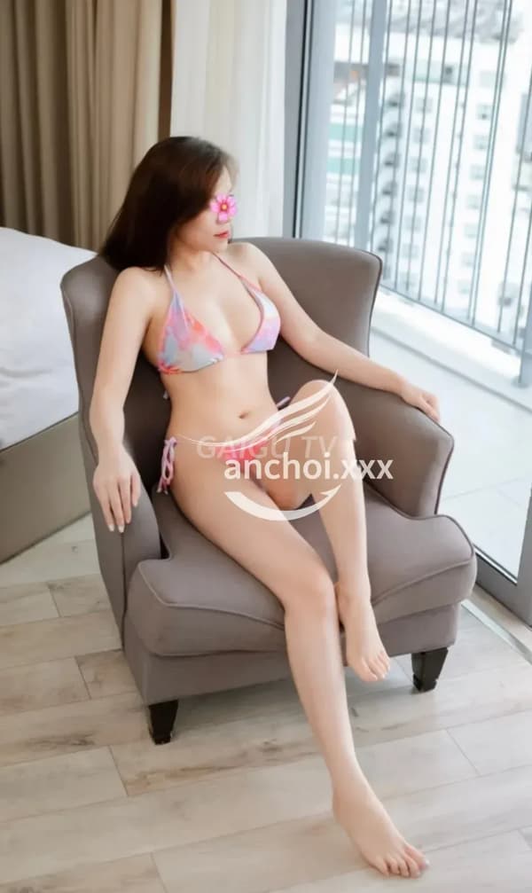 Ngọc Anh da trắng muốt dáng nhỏ xinh chiều khách nhiệt tình 9