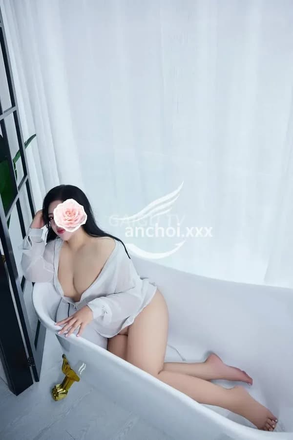 Kiều Anh Buôn Ma Thuột 400k ngọt ngào da trắng ngực to 18