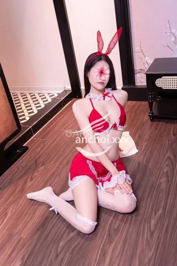 Quỳnh Anh 18t non tơ Dĩ An Bình Dương 600k 4
