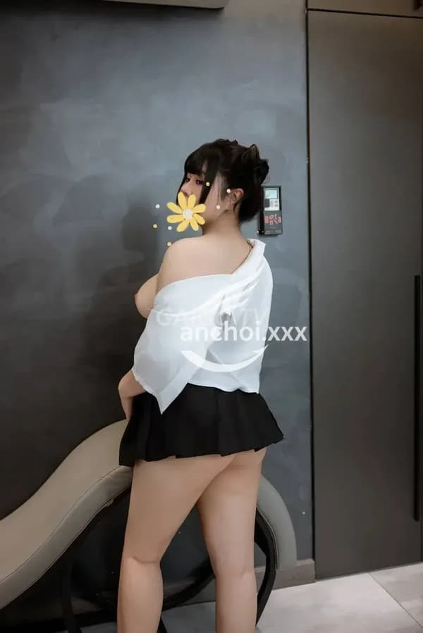 Happy Mũm xinh mặt duyên dâm phục vụ nhiệt tình 14