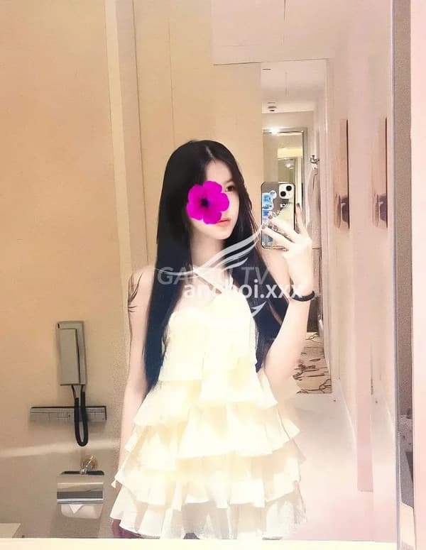 Girl Ly Quận 10 - hot girl 1m70 cao cấp 1tr5 4