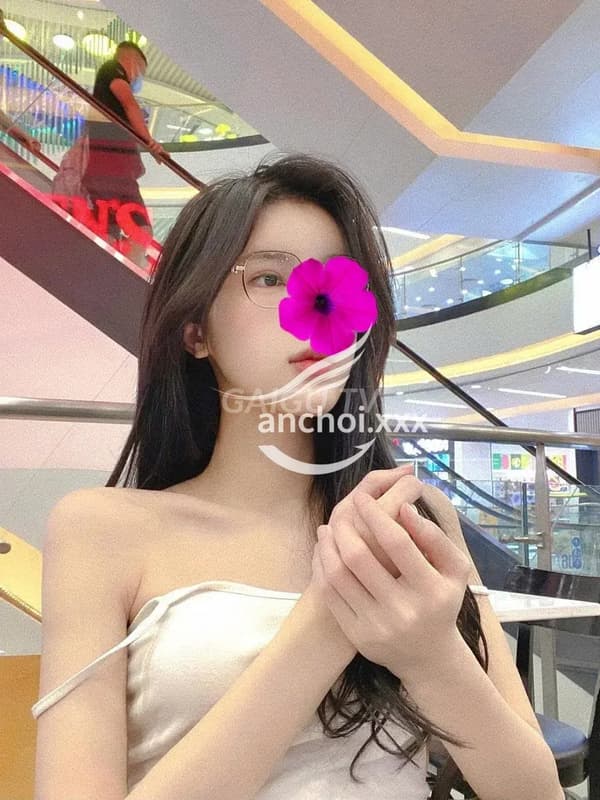 Girl Ly Quận 10 - hot girl 1m70 cao cấp 1tr5 2