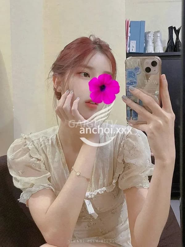 Girl Ly Quận 10 - hot girl 1m70 cao cấp 1tr5 11