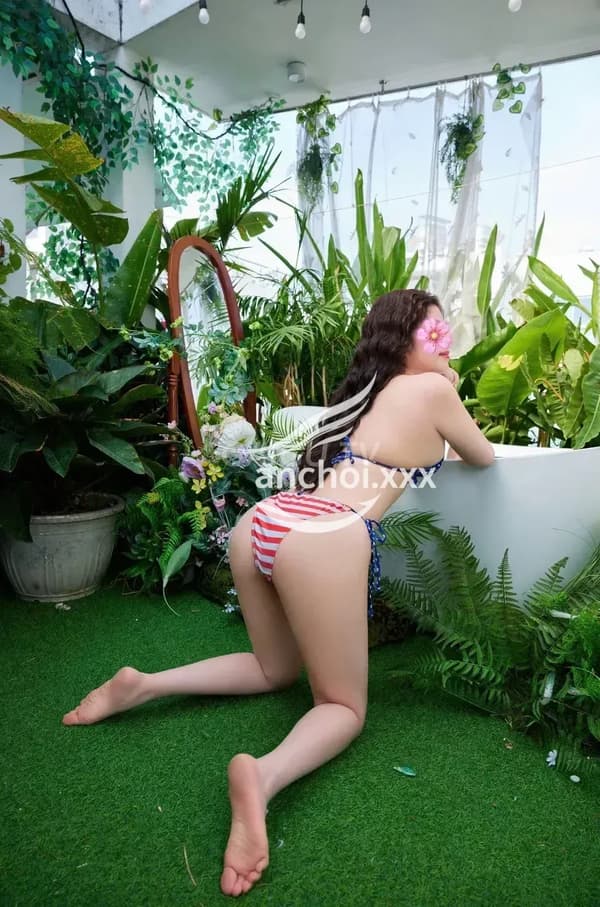 V I face xinh sang quý phái đường nét tây cực mê hoặc 7