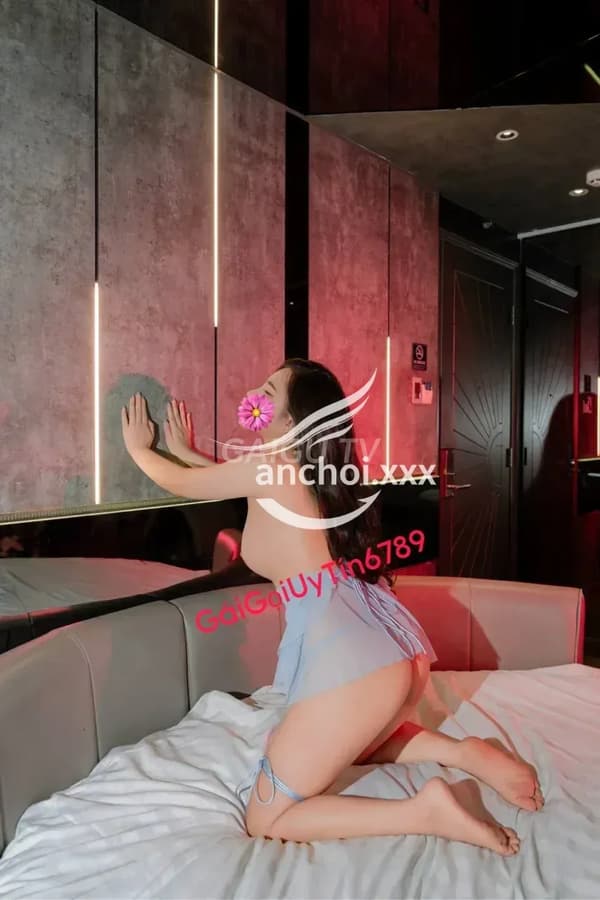 Diễm Trinh Quận 10 500k body cao ráo vú đẹp mông căng 4