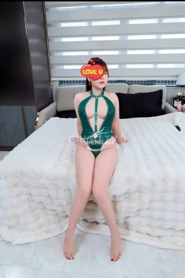 Băng Tâm xinh trẻ trung nhẹ nhàng chiều khách rất tình cảm 6