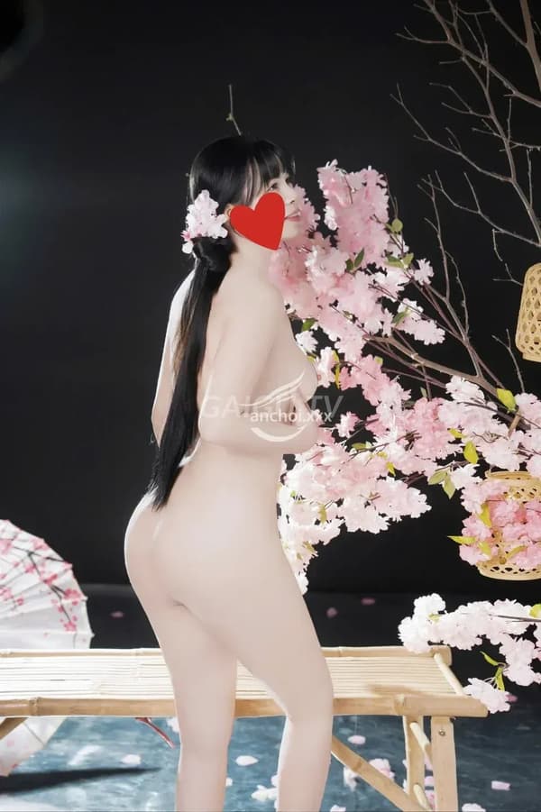 Minh Thư cao xinh Thủ Đức 300k 6