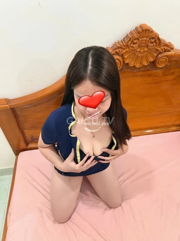 Dễ thương body nóng bỏng chiều khách nhiệt tình Bích Phương 9