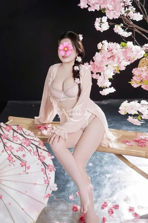 Thần nhẹ nhàng tình cảm như người yêu 8