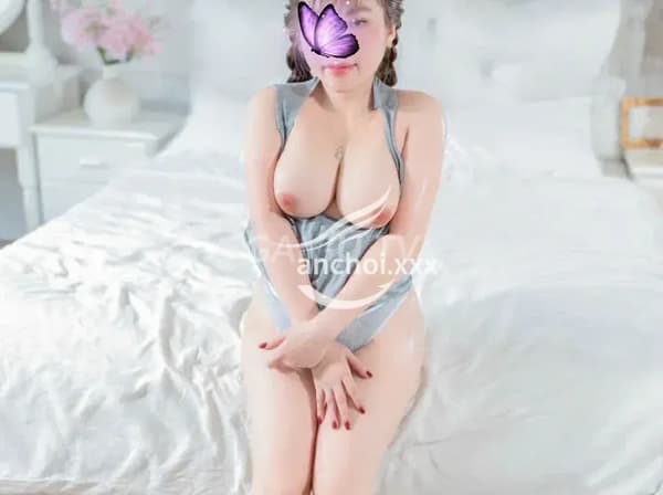 Bích Hồng phục vụ nhiệt tình như người yêu 12