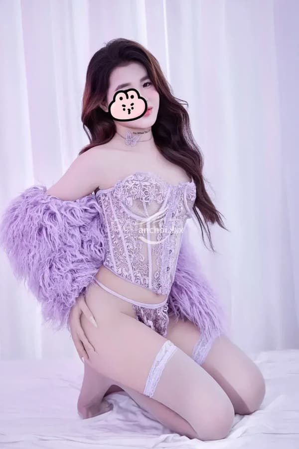 Trúc hot girl chân dài mặt xinh 14