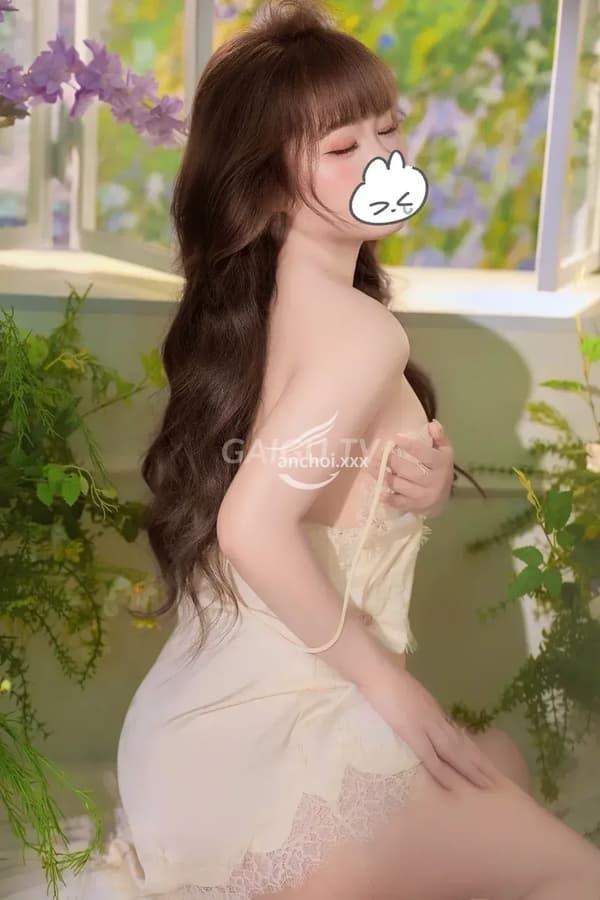 Ngọc Anh ngây thơ nhẹ nhàng nhưng phục vụ cực kỳ chiều khách 16