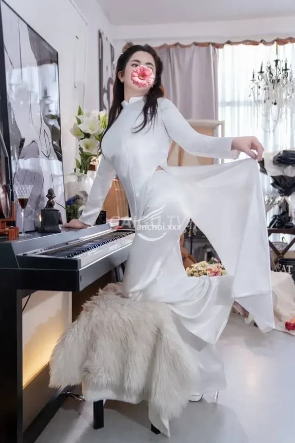 BÀI CÓ CLIP BẢO TRÂN XINH SEXY SIÊU – Bình Tân, Sài Gòn, Hôn môi, Hôn vú, 34 4